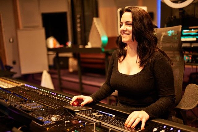 INSIDE THE MIX WITH EVA REISTAD